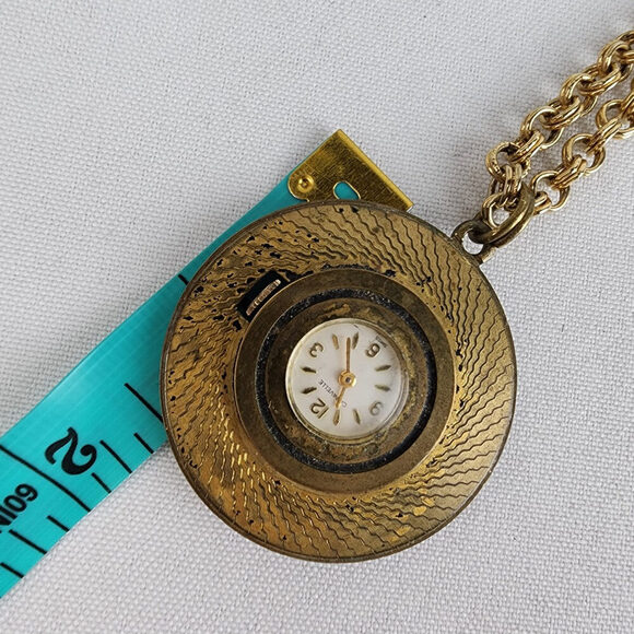 Vintage Caravelle Back & Gold Tone Pendant Watch Necklace 7 jewels - Picture 11 of 11